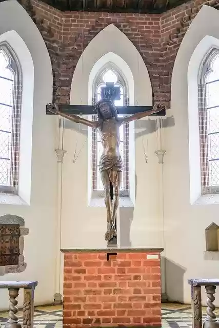 Free download Cross The Middle Ages Malbork -  free photo or picture to be edited with GIMP online image editor
