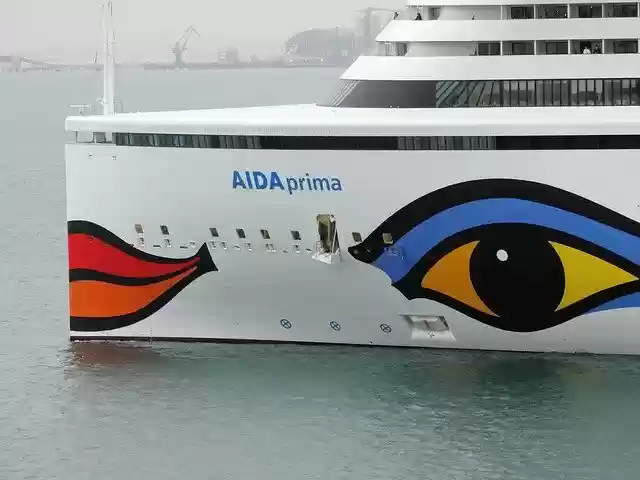 Free download Cruise Ship Vacations -  free photo or picture to be edited with GIMP online image editor