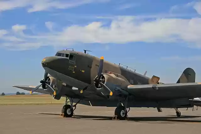 Free download dakota aircraft c 47 heritage free picture to be edited with GIMP free online image editor