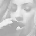 Demi Lovato  screen for extension Chrome web store in OffiDocs Chromium