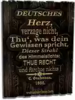 Free download Deutsches Herz Holzschnitzerei TB (gross) free photo or picture to be edited with GIMP online image editor