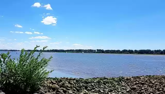 Free download Elbe Hamburg -  free photo or picture to be edited with GIMP online image editor