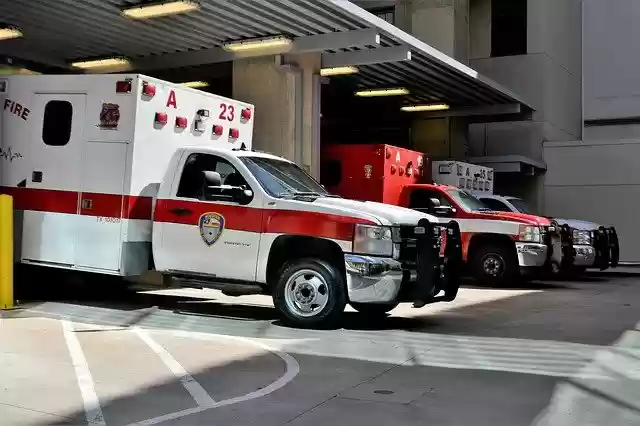 Free download emergency room hospital ambulance free picture to be edited with GIMP free online image editor