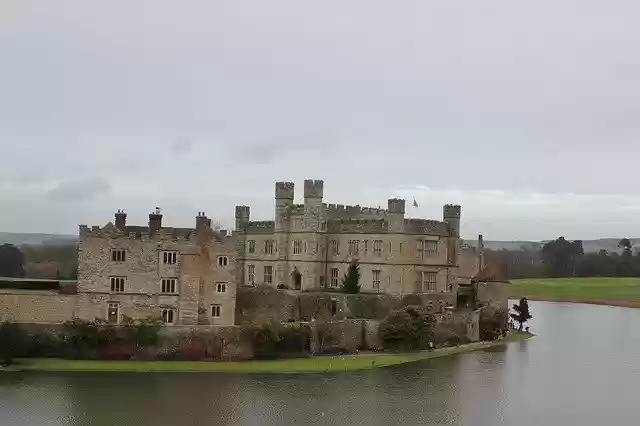 Free download England Battle Castle Leeds -  free photo or picture to be edited with GIMP online image editor