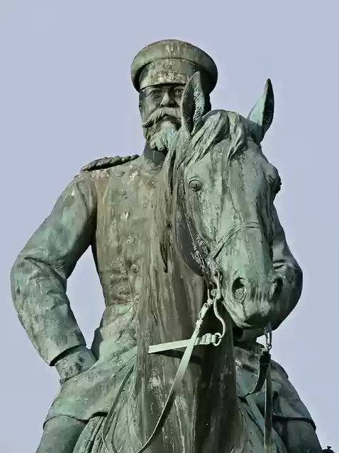 Free download equestrian statue ludwig iv free picture to be edited with GIMP free online image editor