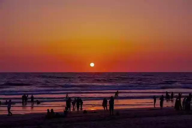Unduh gratis Evening Sunlight Goa - foto atau gambar gratis untuk diedit dengan editor gambar online GIMP