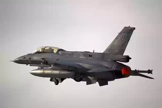Free download f16 f 16 jet aircraft airplane free picture to be edited with GIMP free online image editor
