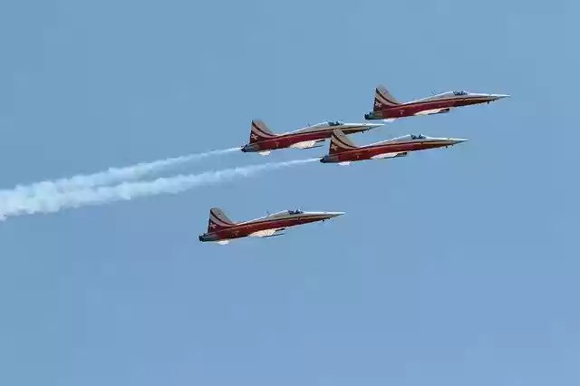 Free download F-5 Tiger Switzerland -  free photo or picture to be edited with GIMP online image editor