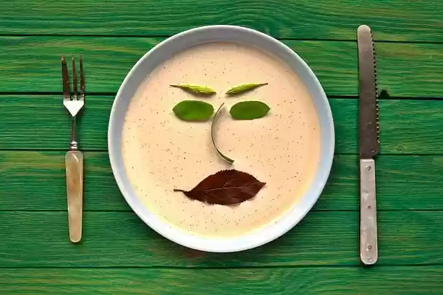 Free download face plate leaves knife fork free picture to be edited with GIMP free online image editor