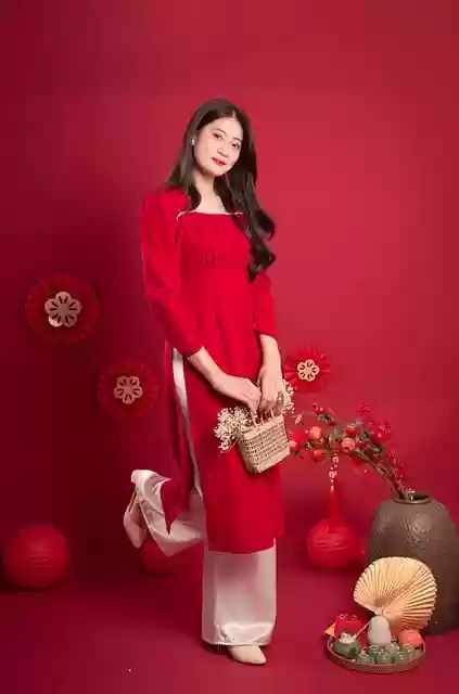 Free download fashion women portrait asia free picture to be edited with GIMP free online image editor