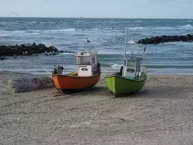 Free picture Fishing Boats Beach Sea -  to be edited by GIMP free image editor by OffiDocs