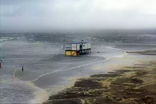 Free download flood storm ocean tide north sea free picture to be edited with GIMP free online image editor