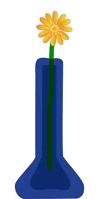 Free download Flower Vase Blue Daisy - Free vector graphic on Pixabay free illustration to be edited with GIMP free online image editor