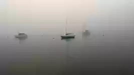 הורדה חינם Fog Boats Harbor - סרטון חינם לעריכה עם עורך וידאו מקוון של OpenShot