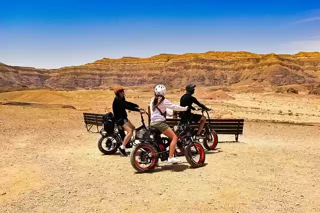 Free download Friends Travel Trip -  free photo or picture to be edited with GIMP online image editor