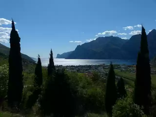 Free download garda outlook lake vacations free picture to be edited with GIMP free online image editor