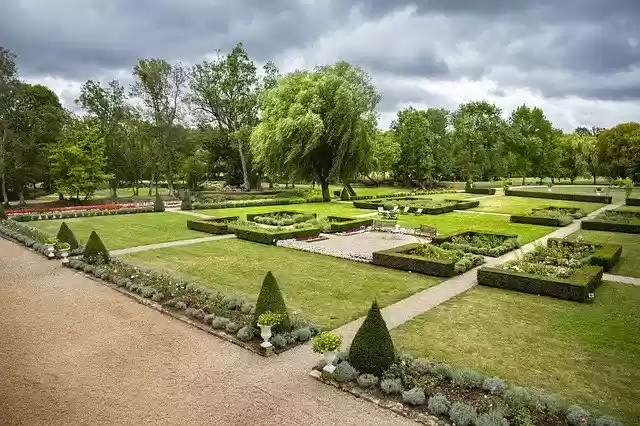 Free download Garden French France -  free photo or picture to be edited with GIMP online image editor