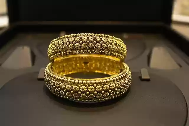 Free download Golden Gold Jewellery -  free photo or picture to be edited with GIMP online image editor