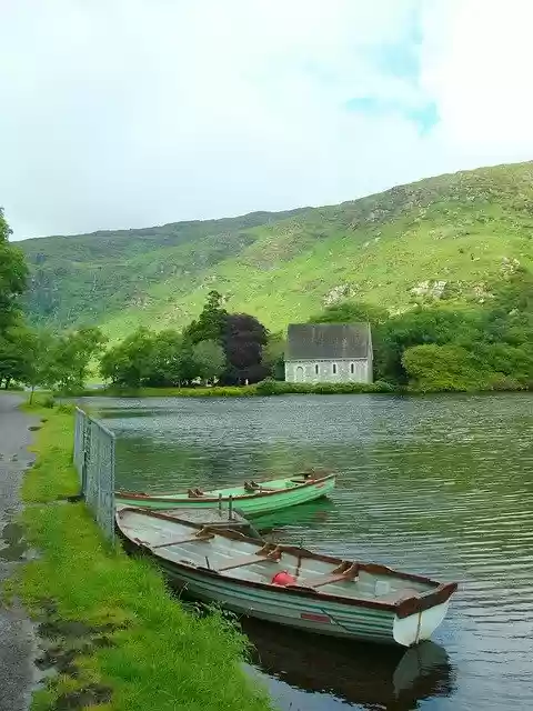 Free download Gouganbarra Hotel Lake -  free photo or picture to be edited with GIMP online image editor