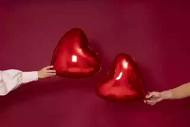 Free download heart love symbol valentine free picture to be edited with GIMP free online image editor