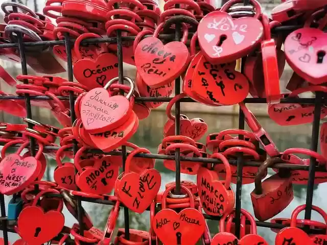 Free download hearts padlock love affection free picture to be edited with GIMP free online image editor