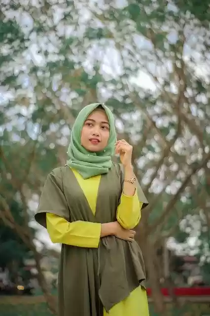 Free download Hijab Model Indonesia -  free photo or picture to be edited with GIMP online image editor