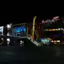 Illuminated Shopping Mall  screen for extension Chrome web store in OffiDocs Chromium