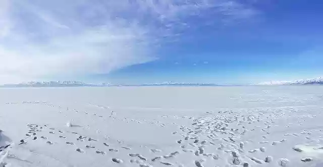 Free download In Xinjiang Sailimu Lake Snow -  free photo or picture to be edited with GIMP online image editor