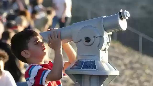 Free download Kid Binoculars Spyglass -  free photo or picture to be edited with GIMP online image editor