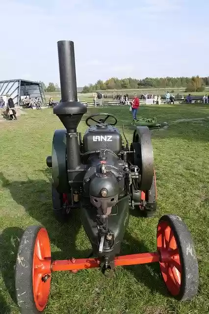 Free download Lanz-Bulldog Tug Tractor -  free photo or picture to be edited with GIMP online image editor