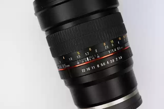 Free download lens camera 85mm lens focus free picture to be edited with GIMP free online image editor