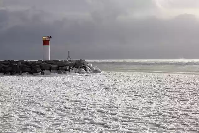 Free download lighthouse ocean waves storm free picture to be edited with GIMP free online image editor