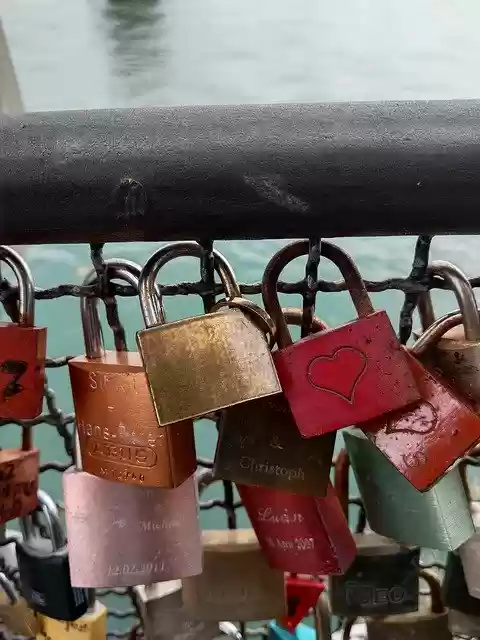 Free download Love Castle -  free photo or picture to be edited with GIMP online image editor