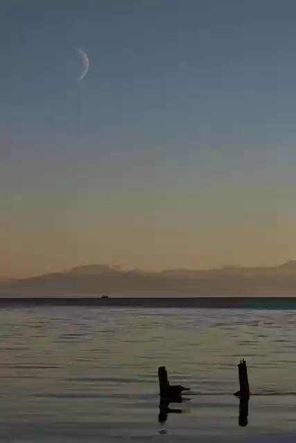 Free download moon evening sickle month sea free picture to be edited with GIMP free online image editor