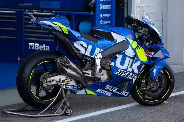 Free download motorcycle engine gp racing suzuki free picture to be edited with GIMP free online image editor