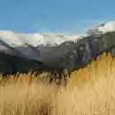 Mountains and dry grass  screen for extension Chrome web store in OffiDocs Chromium