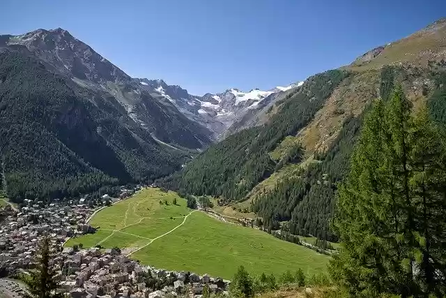 Free download mountains valley country alps free picture to be edited with GIMP free online image editor
