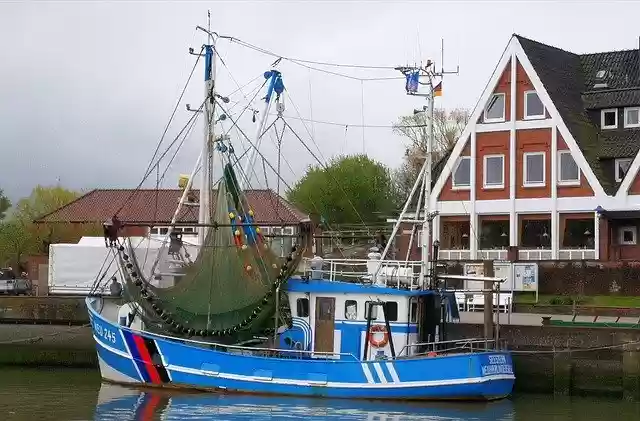 Free download Neuharlingersiel Docks Shrimp -  free photo or picture to be edited with GIMP online image editor