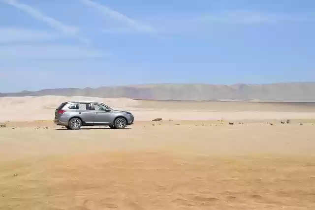 Free download offroad desert automobile suv free picture to be edited with GIMP free online image editor
