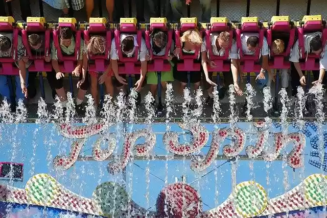 Free download Oktoberfest Folk Festival -  free photo or picture to be edited with GIMP online image editor