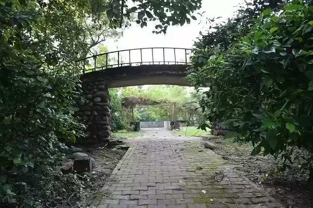 Free download Old Bridge Park -  free photo or picture to be edited with GIMP online image editor