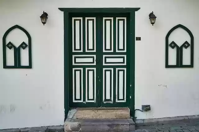 Free download Old Building Door -  free photo or picture to be edited with GIMP online image editor