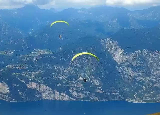 Free download Paraglider Screen Chute -  free photo or picture to be edited with GIMP online image editor