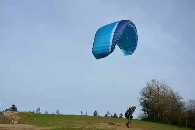Free download paragliders practice in free flight free picture to be edited with GIMP free online image editor