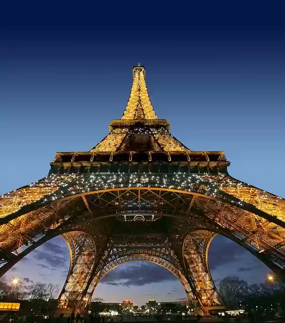 Free download Paris Eiffel -  free photo or picture to be edited with GIMP online image editor
