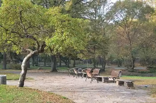 Free download Park Lane Sofia Garden -  free photo or picture to be edited with GIMP online image editor