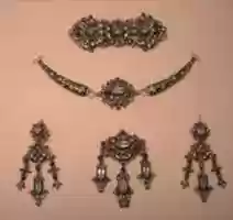 Free download Parure free photo or picture to be edited with GIMP online image editor