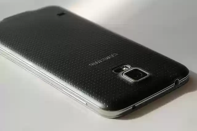 Free download phone samsung galaxy s5 mobile free picture to be edited with GIMP free online image editor