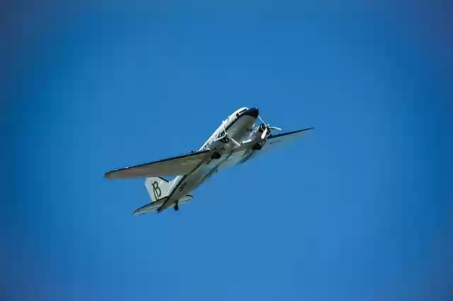 Free download plane historical airshow flight free picture to be edited with GIMP free online image editor