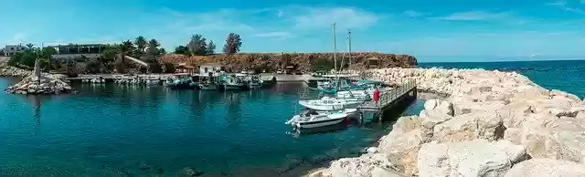 Descarga gratuita Pomos Harbour Chipre - foto o imagen gratuita para editar con el editor de imágenes en línea GIMP